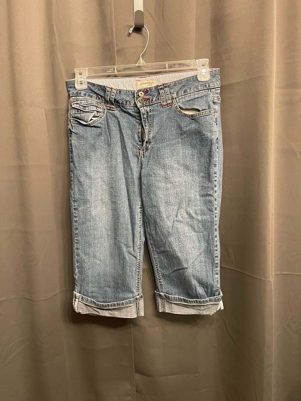 St. John's Bay Stretch Women's Cuffed Denim Capris Size 12